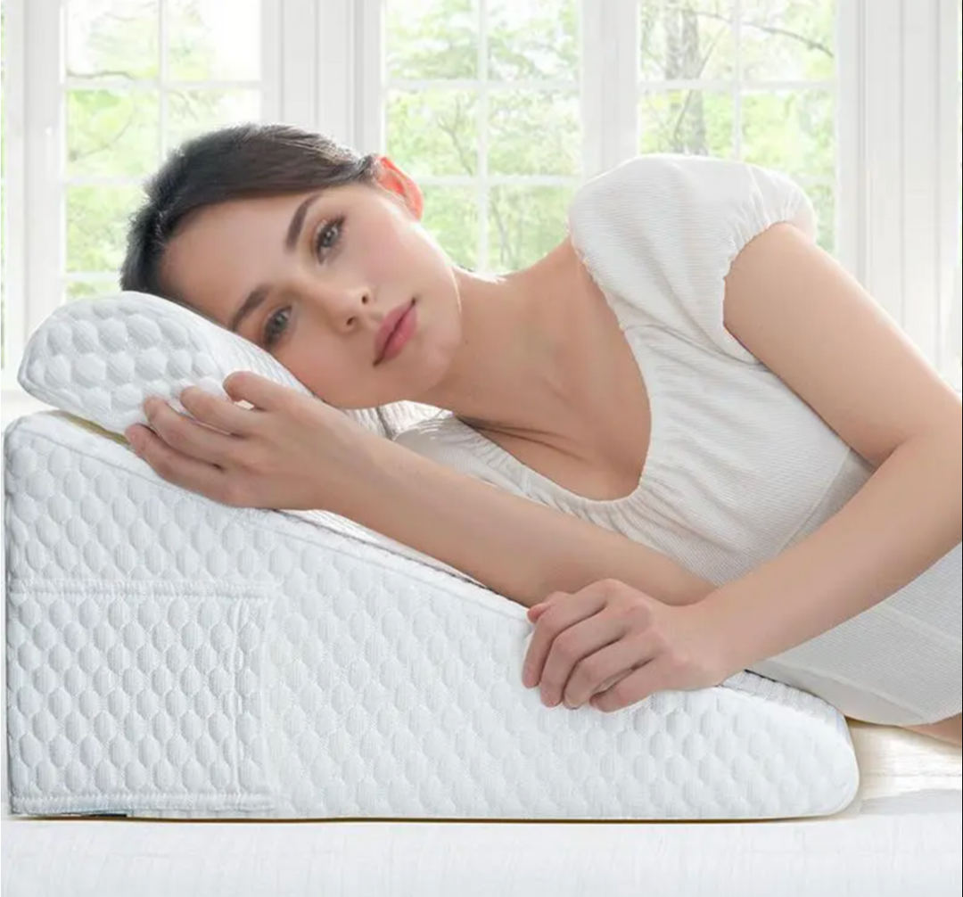 Dreamers Wedge Pillow